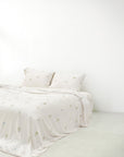 Organic Bamboo Bedding - Wild-Flower Picnic