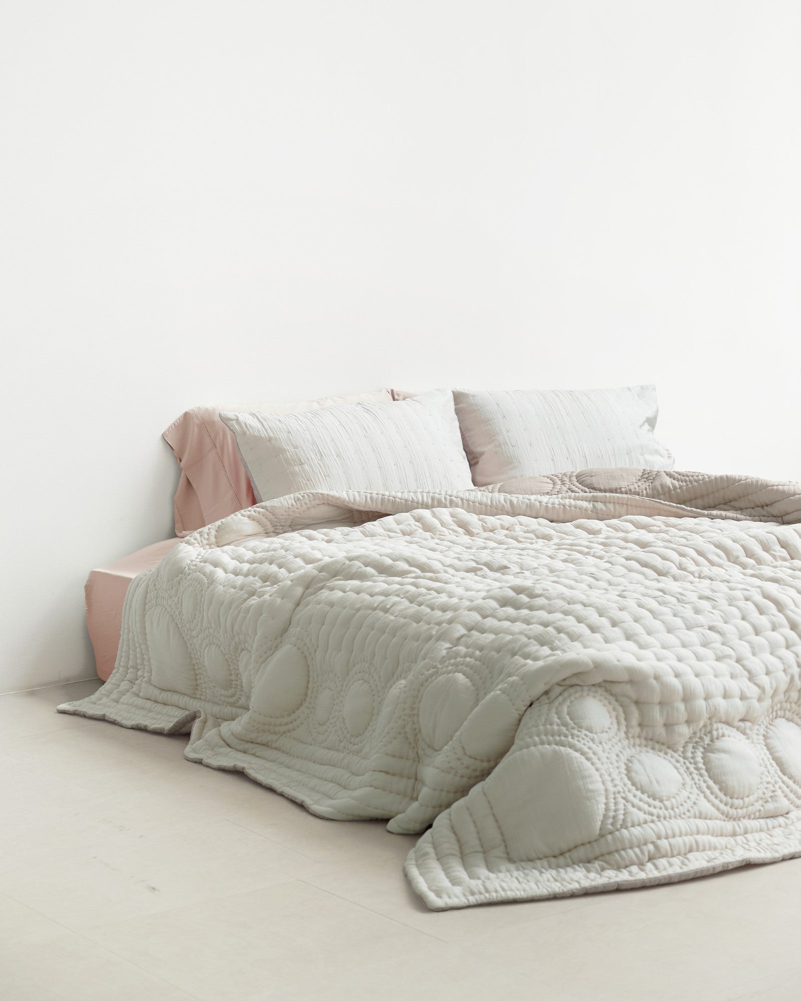 Silk Quilted Duvet - Beige &amp; Cream