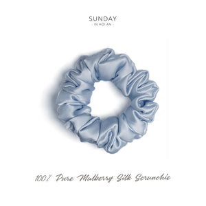Mulberry Silk Scrunchie ( Medium) - Sky Blue