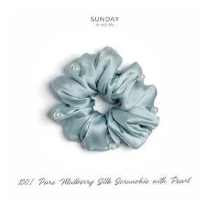 Mulberry Silk Pearls Scrunchie - Mint